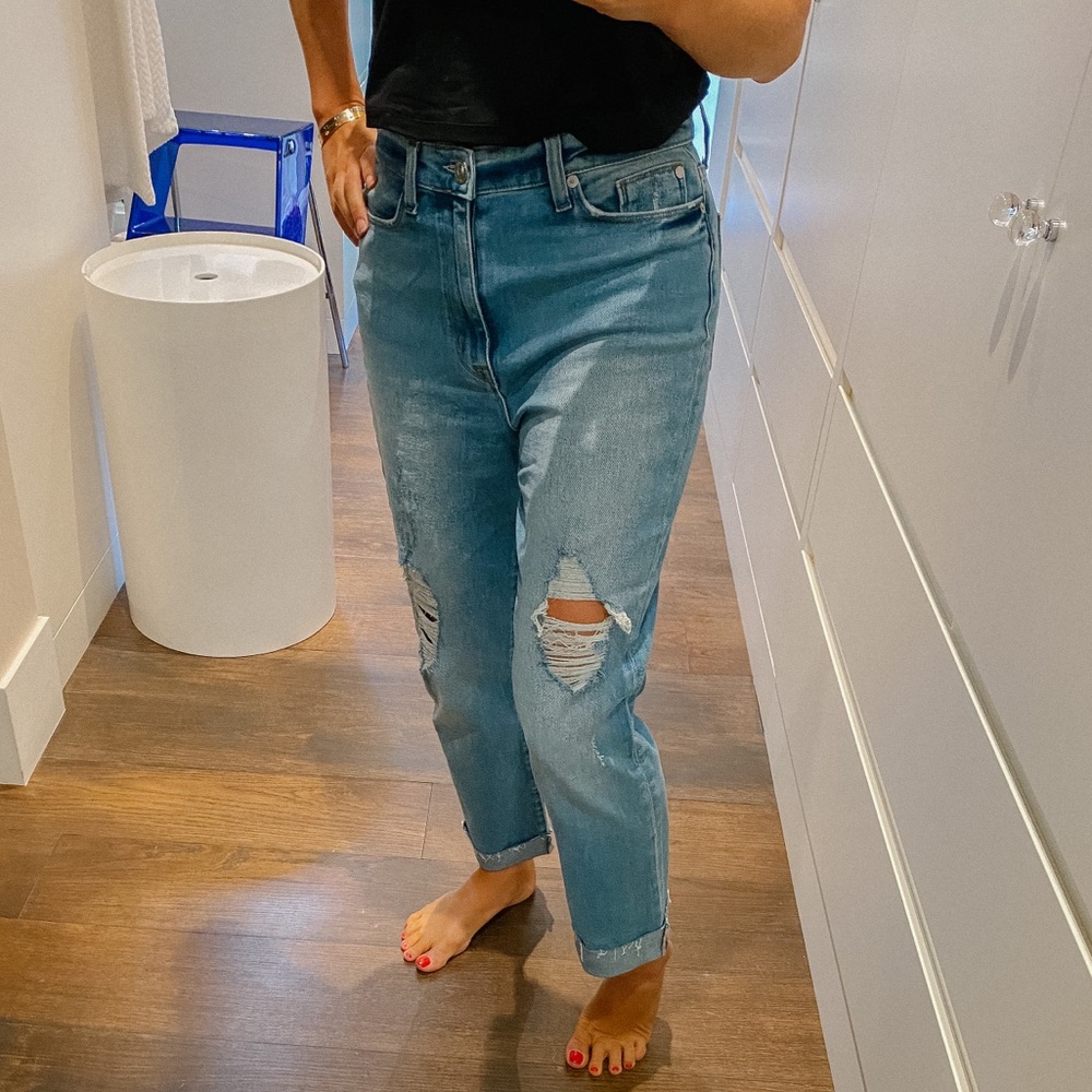 Hudson high rise Zooey cropped jeans!